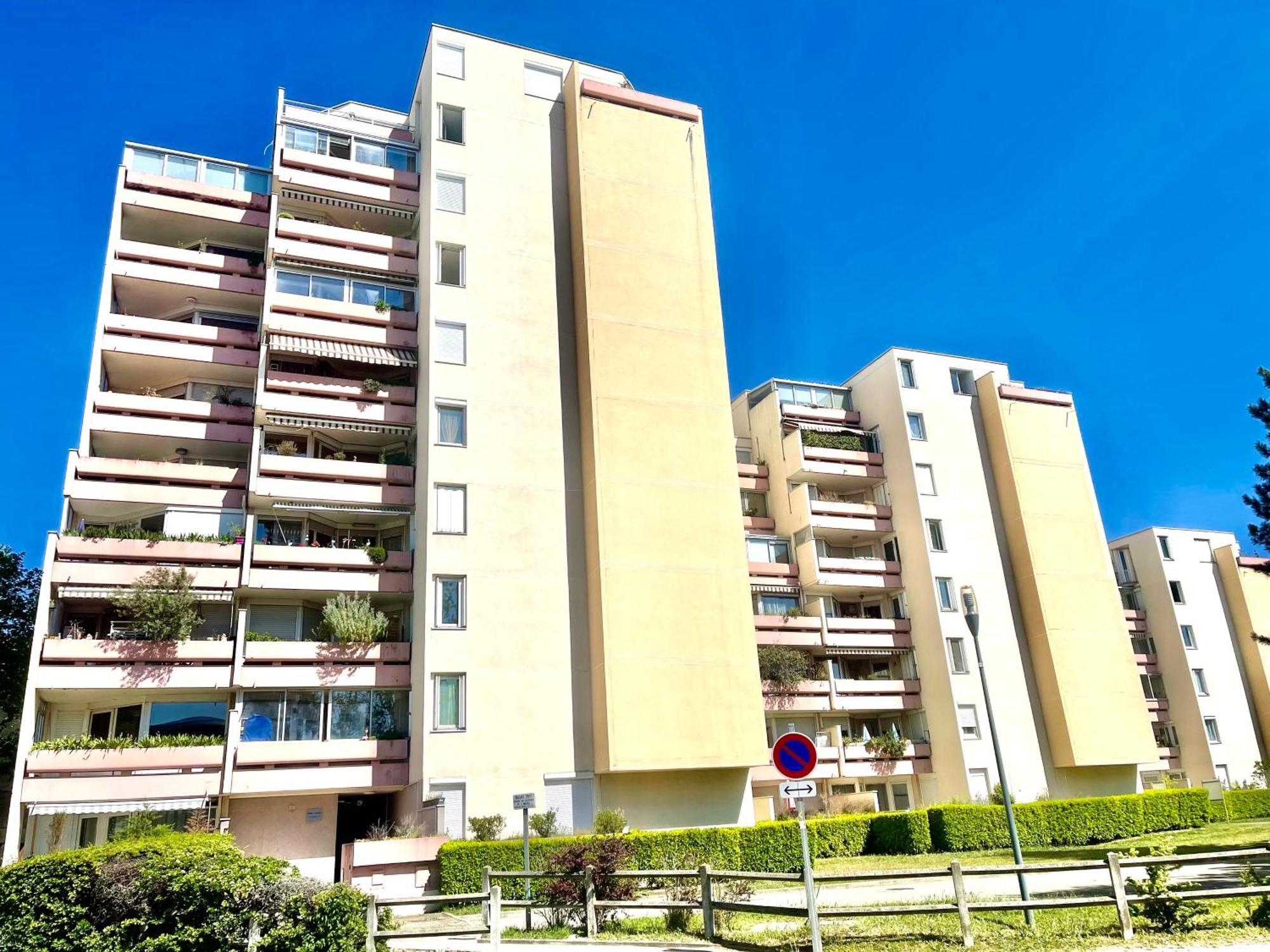 Chambre Privee En Colocation Dans Un Appartement Vaulx En Velin Centre المظهر الخارجي الصورة